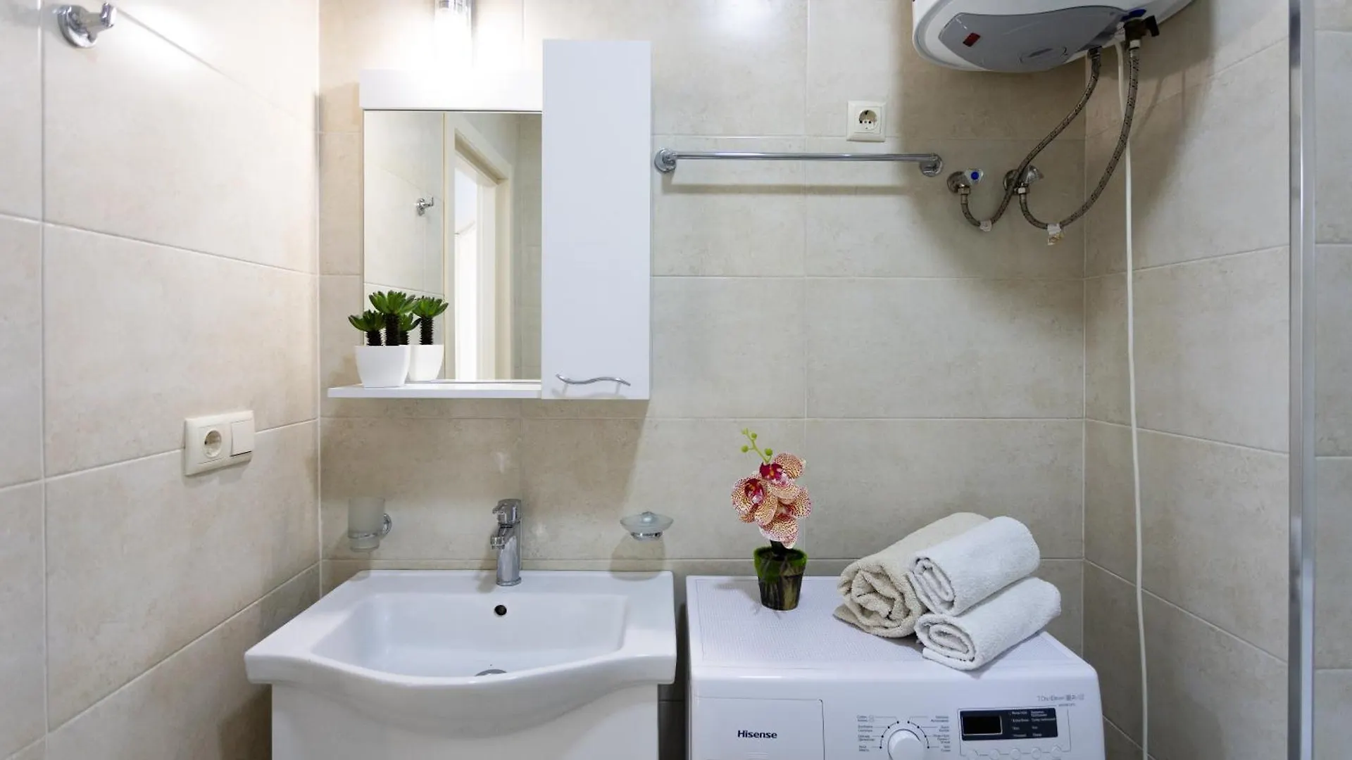 Apartment Cozy Place New Boulevard Batumi Georgia